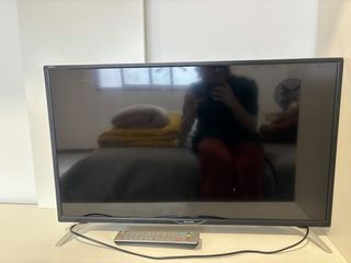 TV Sharp 32 con mando