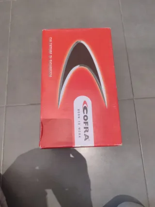 Zapatos de protección negros y amarillos