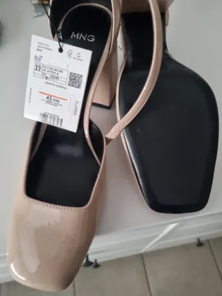 Zapatos MNG Talla 37 Beige Tacón