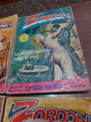 Lote 4 cómics Zordon y 1 de Antea