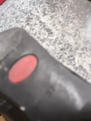 Botines de piel negros