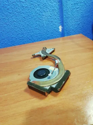Ventilador disipador Lenovo portátil
