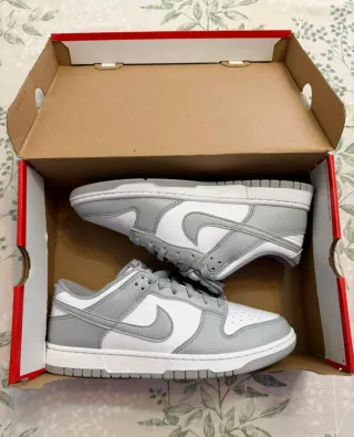 Nike Dunk Low Retro Gris y Blanco