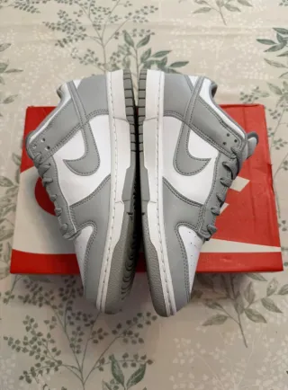 Nike Dunk Low Retro Gris y Blanco