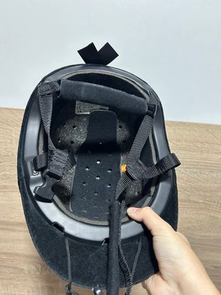 Casco de equitación negro