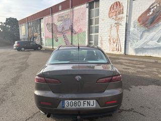 Alfa Romeo 159 1.9 jtd cuore sportivo