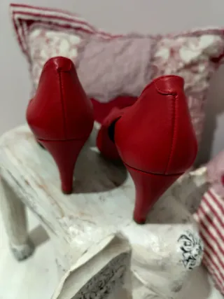 Zapatos de piel Menta rojos