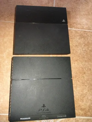 Cover PS4 Fat (PlayStation 4)