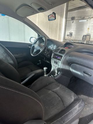 Peugeot 206 2003