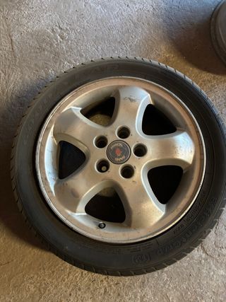 Llanta Saab 93 9-3 en 16 pulgadas