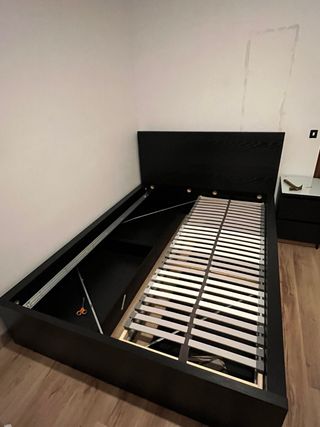 cama y amario madera de 2024 IKEA