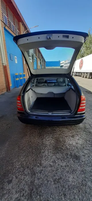 Mercedes-Benz Clase C 2003