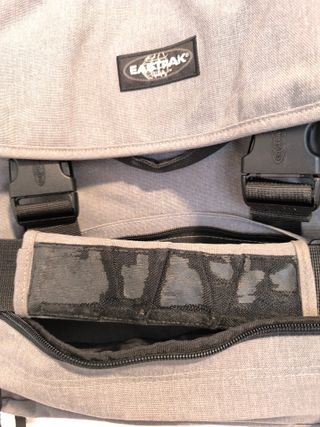 Bolsa Eastpak Gris Tipo Messenger