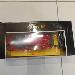 Macchina radiocomandata Lamborghini