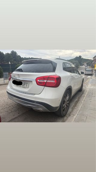 Mercedes-Benz GLA 2017