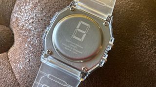 Reloj Digital 85watches transparente