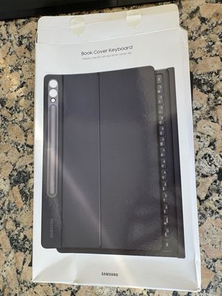 Samsung Book Cover Keyboard para Galaxy Tab S9+
