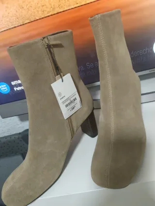 Botines de tacón muy bonitos a estrenar