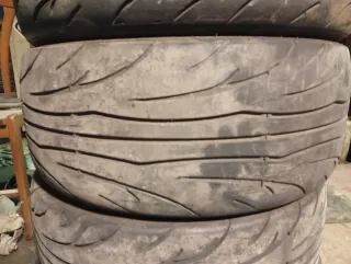 Neumáticos 215/45/16 Semis