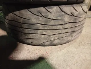 Neumáticos 215/45/16 Semis