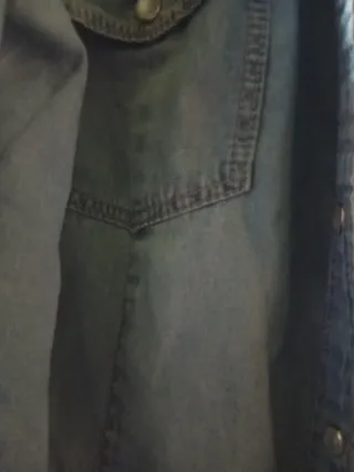 Camisa vaquera Stradivarius azul