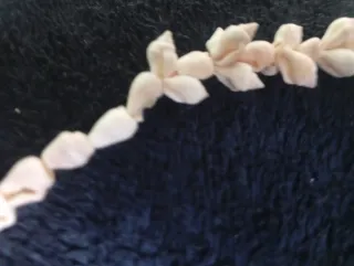 Collar artesano de conchas marinas