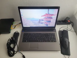 Acer Aspire 7750G 17 i3 6GB RAM SSD 128GB W10 Pro