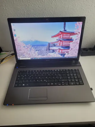 Acer Aspire 7750G 17 i3 6GB RAM SSD 128GB W10 Pro