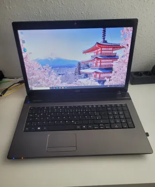 Acer Aspire 7750G 17 i3 6GB RAM SSD 128GB W10 Pro