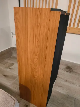 Pareja altavoces Jamo Classic 6 Torre