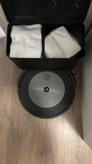 Roomba J5+ (Combo) Robot Aspirador y Fregador