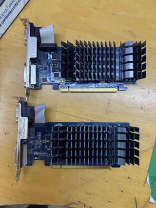 2 Tarjetas Gráficas Nvidia GeForce 210 1GB DDR3