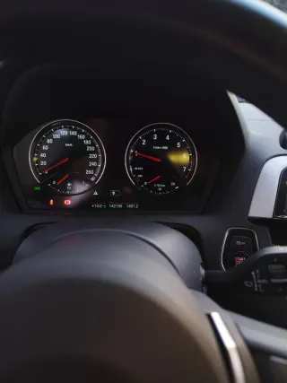 BMW 118i paquete M sport shadow line