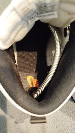 Nike Dunk High Retro Blanco y Negro Talla 42.5