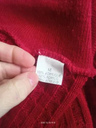 Chaqueta de punto roja con cremallera