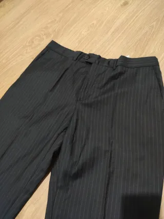 Traje hombre lana marrón raya diplomática Zara T.L