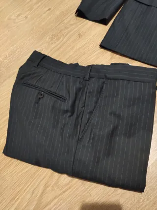 Traje hombre lana marrón raya diplomática Zara T.L