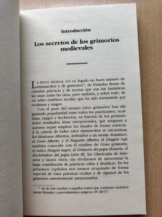 La magia medieval: El secreto de los grimorios