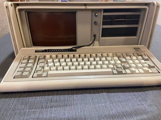Ordenador Portátil Vintage IBM 5155
