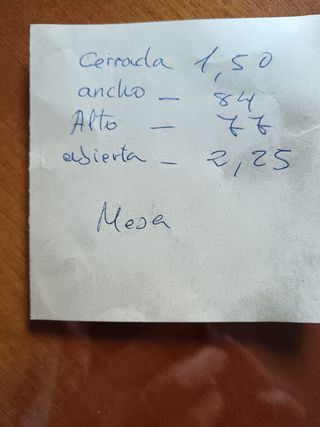 Mesa de salón extensible + 4 sillas abierta 225 cm