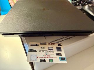 Playstation 4 Slim firmware basso Fortnite Bundle