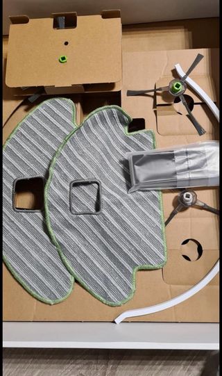 Robot Aspirapolvere e Lavapavimenti Roomba Combo