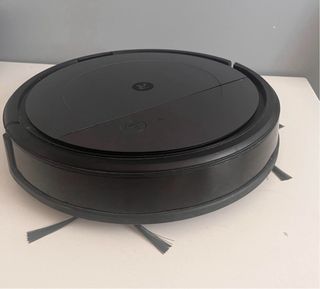 Robot Aspirapolvere e Lavapavimenti Roomba Combo