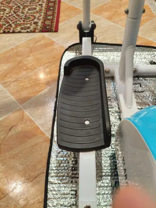 Bicicleta Elíptica Blanca y Negra