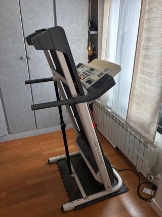 Cinta de correr con inclinación