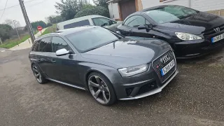 Audi RS4 2012