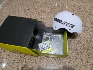 Patines en línea K2 talla 43 + equipo