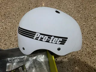 Patines en línea K2 talla 43 + equipo