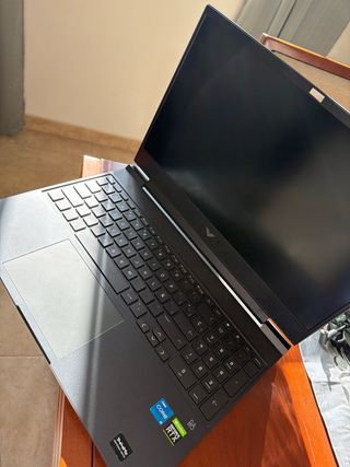 Portátil Gaming HP Victus 15 FA0053NS