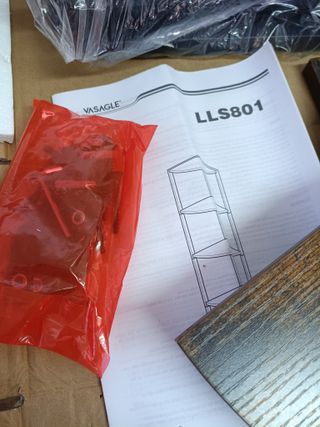 Estantería esquinera VASAGLE con estantes